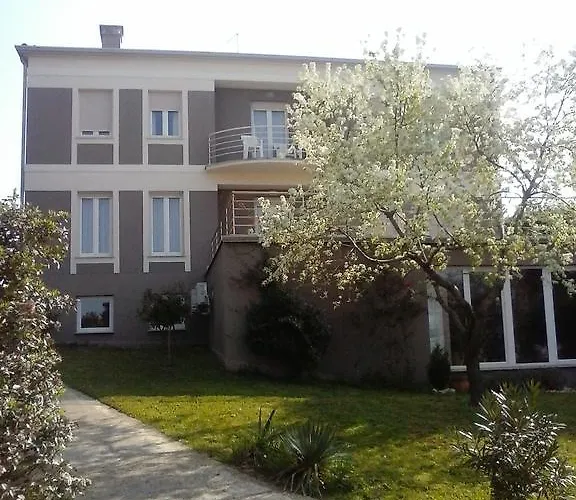 Lilly * Пула